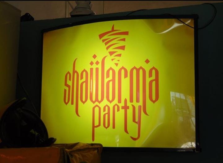 Shawarma Party- 🏠PUERTA A PUERTA DE LA ECONOMIA POPULAR💪🏼